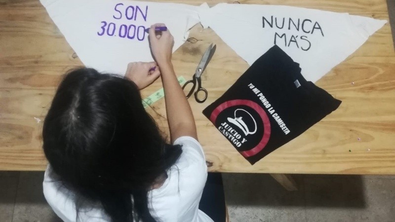 Esta vez el ejercicio de la memoria es puertas para adentro.