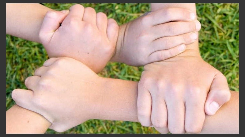 La propuesta formativa se dicta en el Campus Virtual de la UNR.