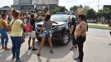 Las Flores, otra vez escenario de tensión.