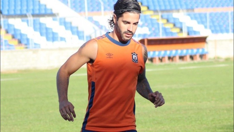 José Vizcarra está varado en El Salvador tras el cierre del aeropuerto.