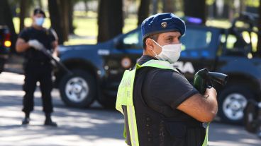 Perotti recordó que quienes no están exceptuados no pueden circular por las calles.