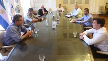 Los intendentes reunidos en Rosario.