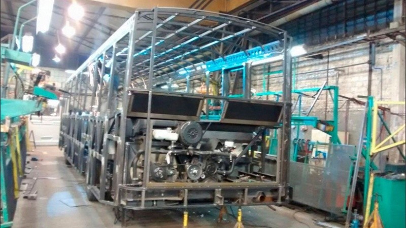 Una empresa de carpintería metálica no pagó los salarios a 30 trabajadores.