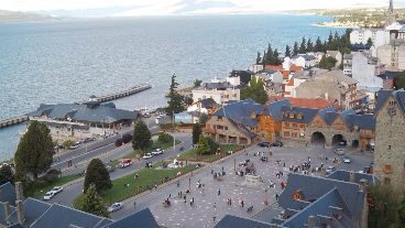 Salazar fue vista por última vez antes de salir de su casa de Los Rodales al 700.
