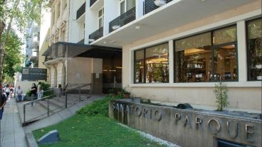 Son 4 los profesionales de la salud contagiados de coronavirus.