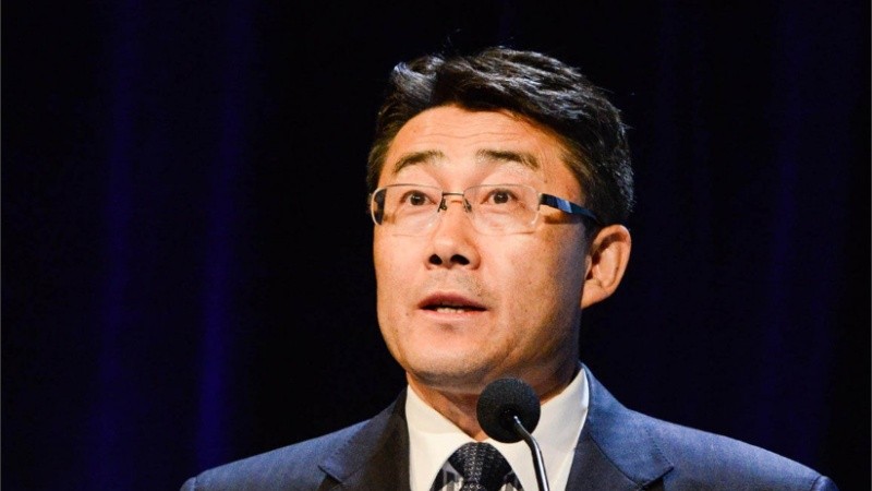 Para Gao, el virus pudo iniciarse en un mercado o allí se 