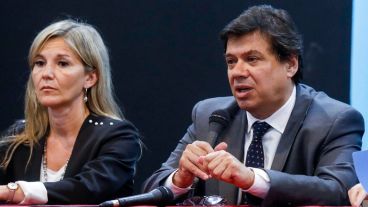 El ministro Moroni encabezó las negociaciones.