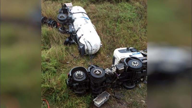 El segundo siniestro en el kilómetro 1,5 e la Autopista a Santa Fe.