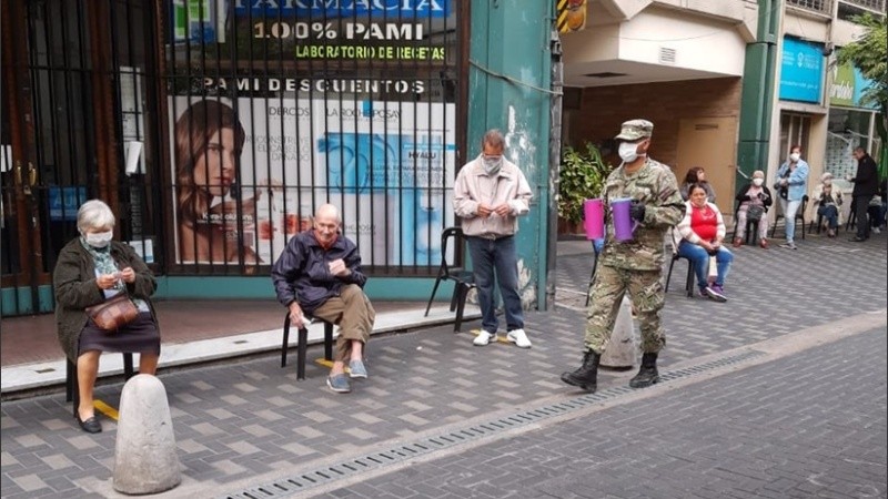 El operativo de este domingo permitió descomprimir la atención a jubilados.