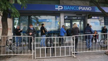 El banco Piano es uno de los que más jubilados concentra en estos días.