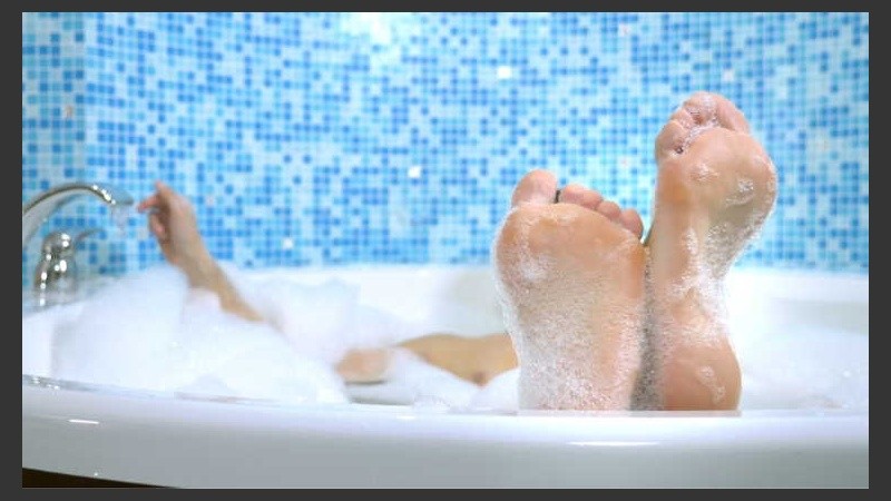Darse un baño relajante siempre se ha asociado con una mejor salud.