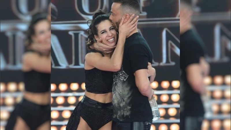 Sigue la guerra entre los ex novios. 