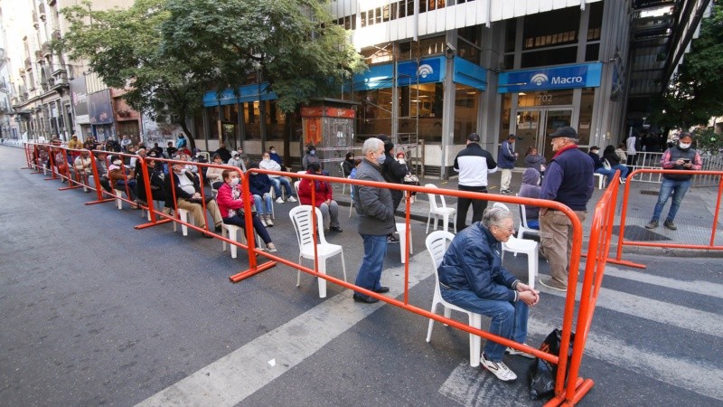 Postales del microcentro de la ciudad este miércoles por la mañana.