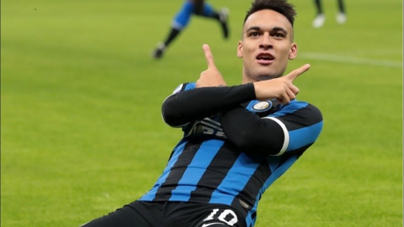 El delantero de Bahía Blanca se iría del Inter al Barcelona. 