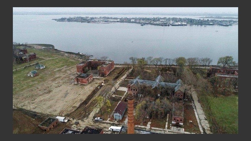 Hart Island, frente al castigado barrio del Bronx de Nueva York. 