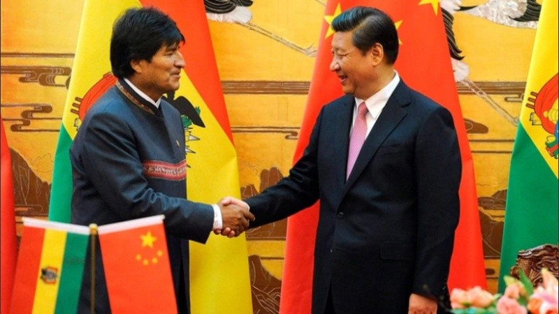 Morales y el presidente chino Xi Jinping, en una foto de archivo en mayo de 2019.