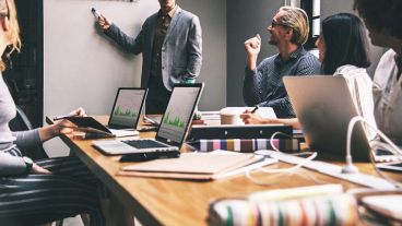 Comienza el 27 de abril y dura cinco semanas.