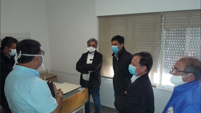 El acto de firma del convenio entre el gremio y la provincia.