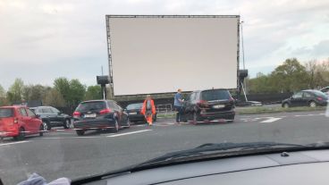 La pasión por las películas encontró en los autocines una aliado en tiempo de pandemia.