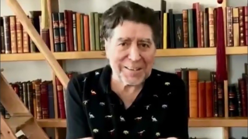 “Que nadie salga de casa, que parece que es lo único que está funcionando”, dijo Joaquín Sabina