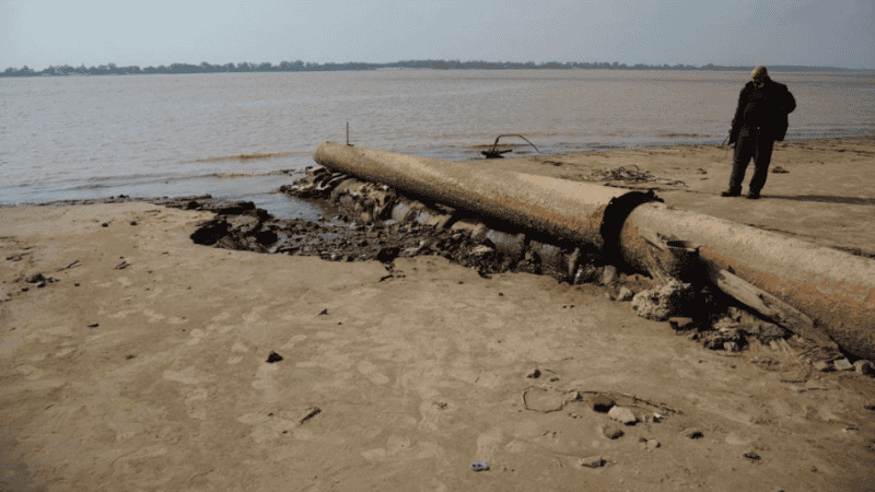 Las fotos de la costa rosarina de un Paraná en retroceso.