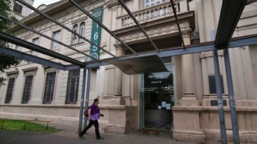 En el Geriátrico Provincial se activó el protocolo a principios de mes por un positivo en una enfermera.