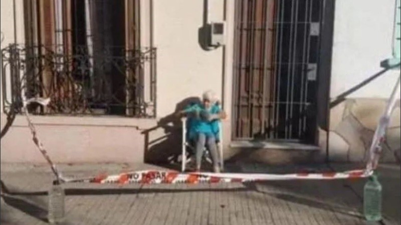 Los  usuarios defendieron y criticaron el accionar de la señora.