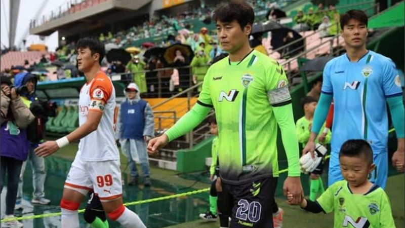 La Liga K de Corea del Sur tiene 22 equipos participantes.