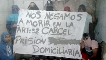 En algunas cárceles de Santa Fe se lleva a cabo una huelga de hambre.