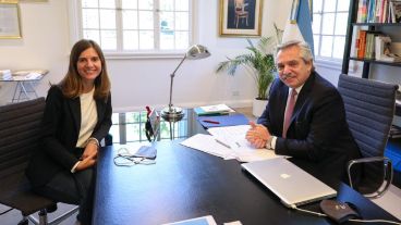 Raverta, titular de Ansés, junto al presidente.