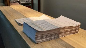 Los más de 600 mails de los abogados que avalaron la presentación de este jueves en Tribunales.