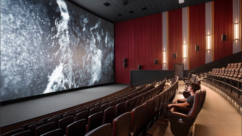 La empresa EVO Entertainer planea abrir dos cines este lunes en el estado de Texas utilizando el 