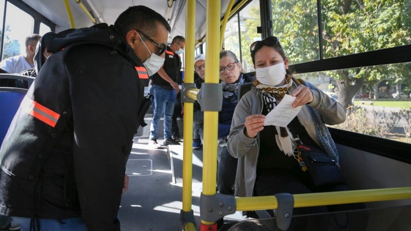 Los servicios estaban suspendidos desde el viernes a la noche.