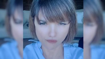 "Tranquilas chicas, ya lo oculté a ese señor que decía barbaridades", explicó Araceli en el vivo de Instagram.