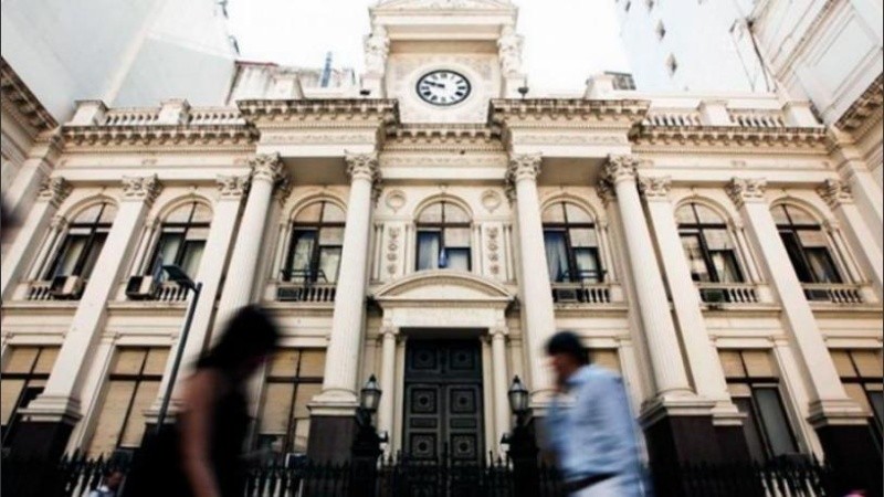 El Informe sobre Bancos, fue difundido por el Banco Central de la República Argentina (BCRA).
