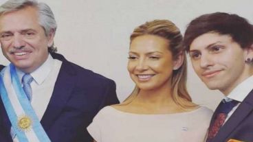 Estanislao y Fabiola junto al presidente Alberto Fernádez.