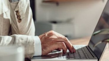 Coad recomienda a sus docentes afiliados que “ante cualquier tipo de presión o exigencia fuera de lugar respecto a las tareas, se comuniquen con los delegados gremiales.