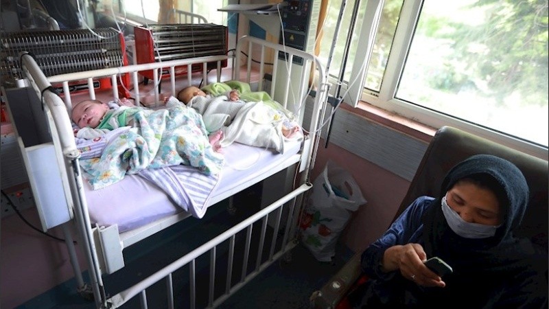 Así era en un día normal la maternidad atacada en Kabul.