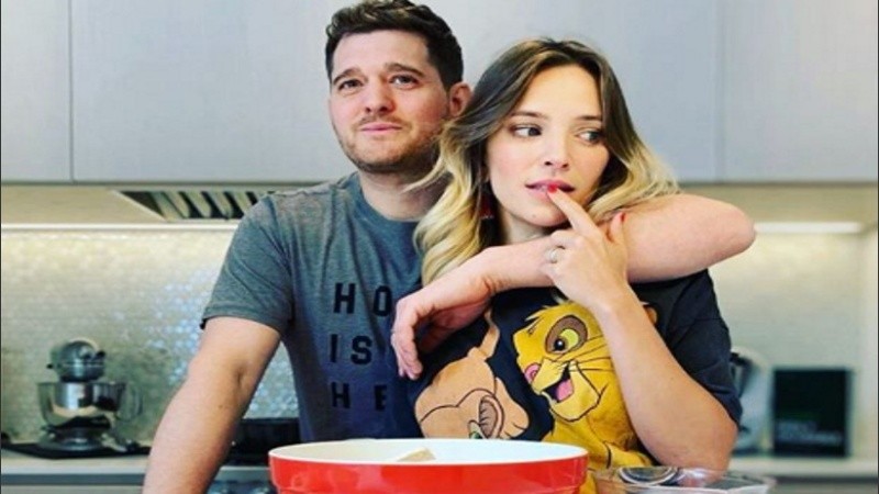 La pareja recibió amenazas tras la polémica por las acusaciones de maltrato que recibió Bubblé. 