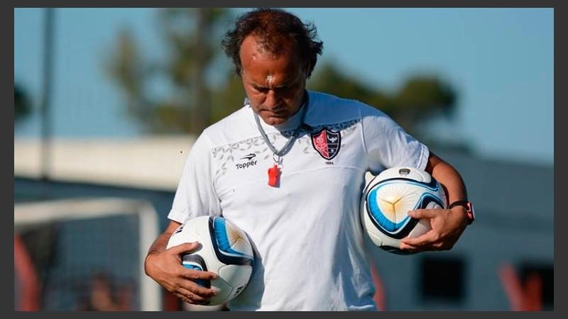 Borrelli está muy cómodo en Newell's. Y desea continuar.