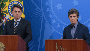 Bolsonaro perdió dos ministros de Salud en un mes por su mal manejo de la pandemia.