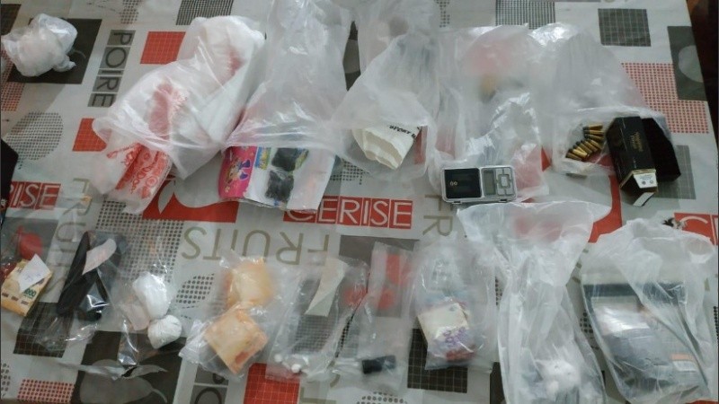 Distintas viviendas fueron allanadas este viernes a la mañana.