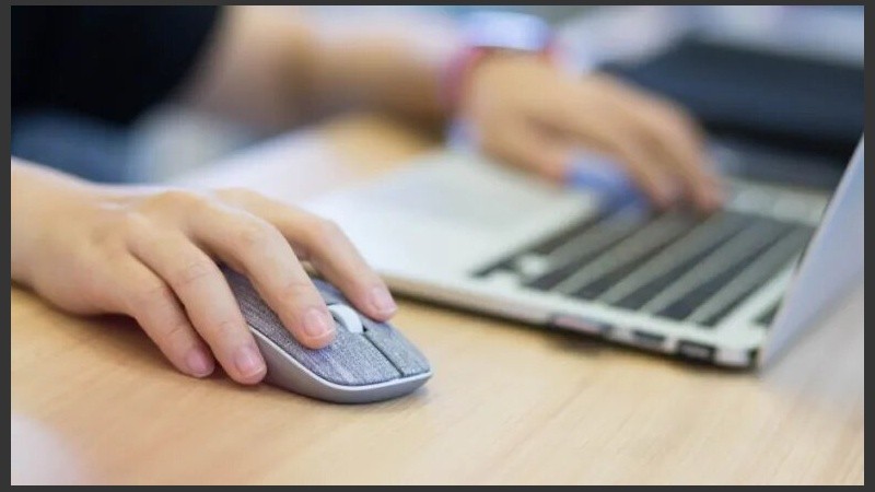 La falta de antecedentes en la materia supone todo un reto tanto para alumnos como para docentes.