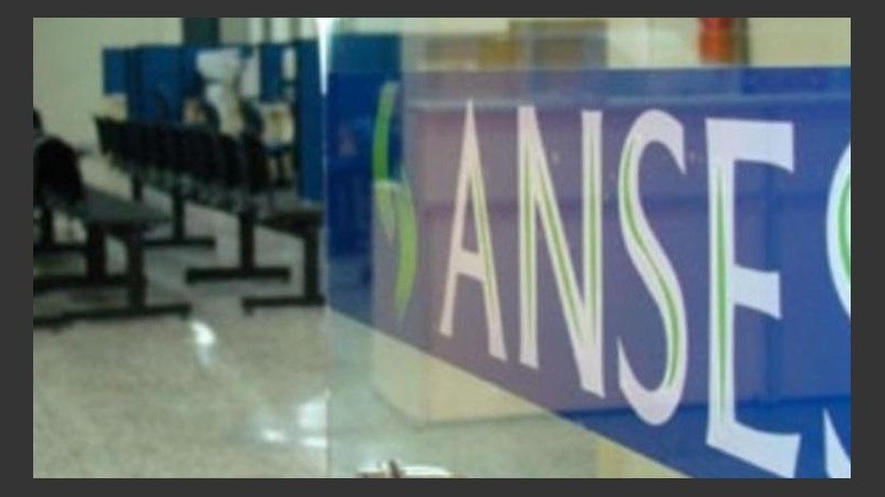 Ansés no solicita telefónicamente ni por WhatsApp datos personales de cuentas bancarias.