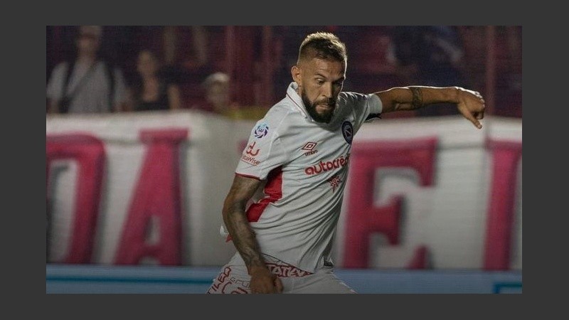 Torren debutó en Newell's y es actual defensor de Argentinos.