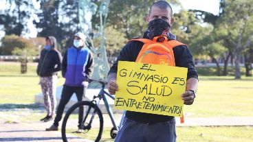 Piden abrir con turnos y límite de personas.