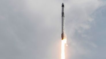 El objetivo es llevar 42 mil satélites al espacio para que haya internet en todo el planeta.