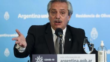 "El gobierno sabe que el fútbol es importante para la gente como divertimento y sentimientos", dijo Alberto Fernández en una entrevista