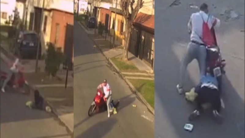 El ladrón arrastró a la mujer que estaba enganchada a la moto. 