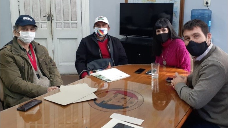 El encuentro de los funcionarios y referentes de pueblos originarios y la CTA Autónoma.